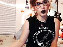 This web cam model would have been straight 10 if she had bigger boobs