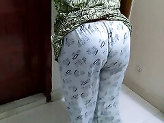 POV: Muslim Milf Poked By Sonny Because She Was Supper Hot & Shacking Her Huge Booty