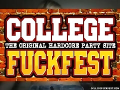 College Blonde Party Nail