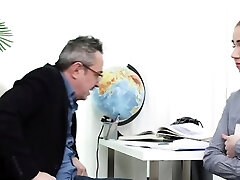 Hot teen xxx and cumshot