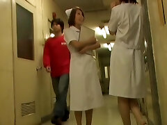 Slender nurse got panty and belly seen on sharking video