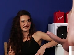 cfnm ado voyeur humilié tugging guy