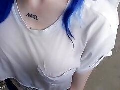 Emo Girlfriend Honey Blue Gives Sloppy Head In Abandoned Hall