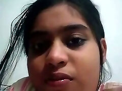 Emotional amateur Desi cam slut is happy about fingerblasting herself