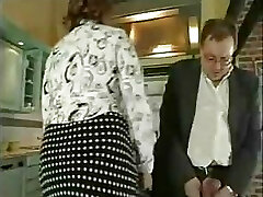 Père est parti, je suis seule avec mon gf