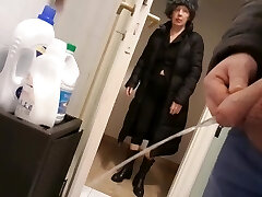 She look urinate flash dick