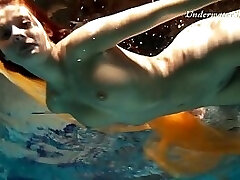 Edwige slutty nubile underwater
