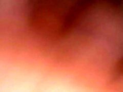 me baiser jusqu'à ce que ma chatte chauve gicle