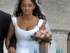 Невеста на прогулке