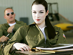 Stoya & Mick Blue en gros Canons, Scène 2