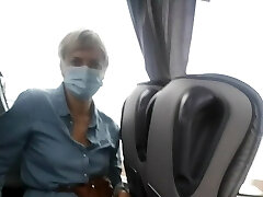 bus public jambes croisées masturbation orgasme