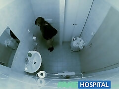 FakeHospital Médecin a besoin de l'infirmière pour l'aider dans son plan directeur FakeHospital Médecin a besoin de l'infirmière pour l'aider dans son plan directeur