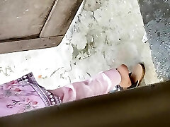 Chhoti Behen Ko Puri Nangi Hokr Nahate Dekha full Desi Village Girl Douche Video
