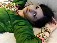 Desi paki secretary with Arab boss hotel Randi unclothe panty