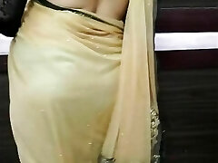 I m completely naked. I took off my saree during dance felt so much sizzling and horny
