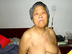 ILoveGrannY Provides Slideshow Pictures Collection