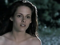 The Twilight Saga Cracking Dawn Part 1 (2011) Kristen Stewart