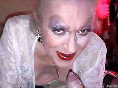 joy suce profondément ma bite et se fait éjaculer sur le visage joy suce profondément ma bite et se fait éjaculer sur le visage