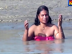 desi aunty bain