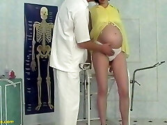 skinny preggo milf screwed by her doctor