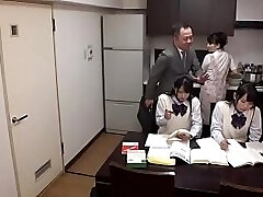 japonés padrastro follar a su hijo adolescente