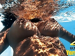 Sensational Venezuelan in Poolside Swim Session