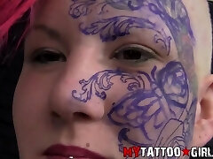 arachidi faccia del tatuaggio