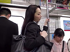 Hasumi Yoshioka :: Mind-blowing Office Lady In The Train 2 - CARIBBEANCOM