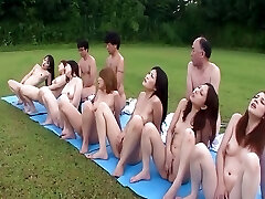Group of Japanese Girls Deep-throat Few Guys and Get Their Cunts Slurped Before Pissing