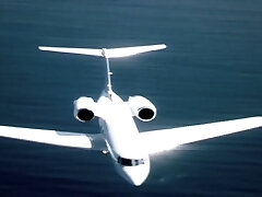 Immer die besten stewardess Asa Akira saugt Fahrgäste Schwänze bei dem langen Flug