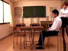 femdom jeu de nichon - enseignant