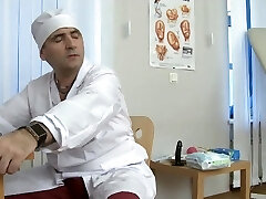 روسی, دکتر, اوا