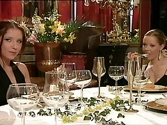 incroyable orgie lesbienne avec une salope asiatique avide de mouiller incroyable orgie lesbienne avec une salope asiatique avide de mouiller