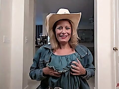 Kinky Cowgirl Cougar Jade Allan