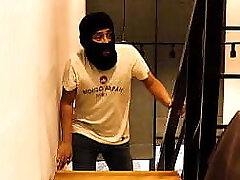 stiefvater schlich sich in die wohnung von stieftochter & #039_s und fickte sie. - ich habe deine stimme erkannt, schuft!