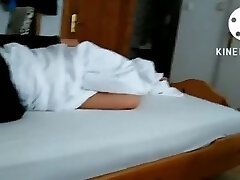 ساالی کو کود دیا, سالی