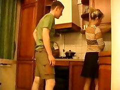 Mature de 45 yo Femme Vêtue de Culotte Baise