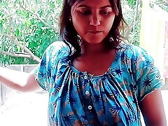 Desi Indian Bhabhi Gets Pulverized By AC Mechanic