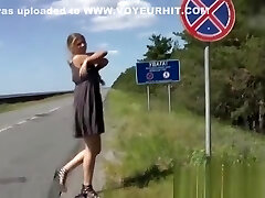 naked girl flashing