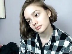 Amateur European teen Lola Taylor screwed up in the truck Part 02