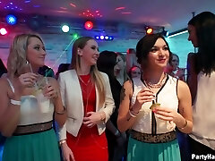Exceptionally voracious fellatios are given by some dancing queens in club