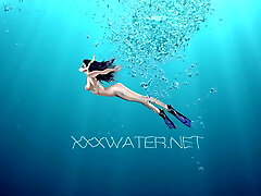 Group sex underwater with Eva Sasalka