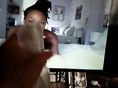 Sexy Black Girls Shows Us How She Rides Big Dick