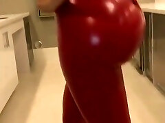 Incredible Blonde in Skin Tight Spandex Leggings