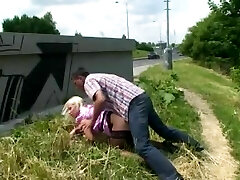 زیبا آلمانی دختر فاک در جاده ها