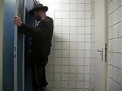 بهترین غار در دیوار, همیشه