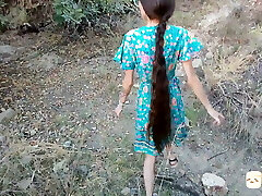 نابرادری خود اندر در عمومی. ساک زدن و سکس عمومی. دید از بالا