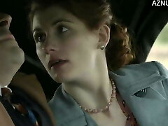 جودی ویتاکر, صحنه جنس