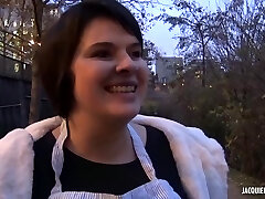 چاق, مادر دوست داشتنی با لب به لب بزرگ, مارینا را دوست دارد به رابطه جنسی با یک دختر خالکوبی که او را دوست دارد