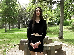 کاندی نونونوجوان دختر شیطان را دوست دارد مقعد و سه نفری